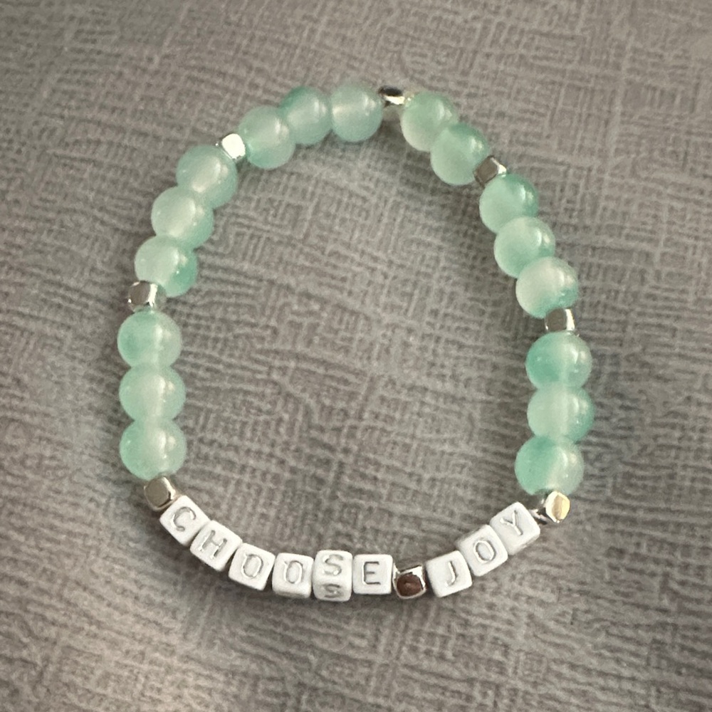 Mint Green Beaded Bracelet ‘Choose Joy’